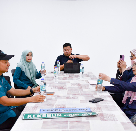 Lawatan ke Kekebun Sdn. Bhd