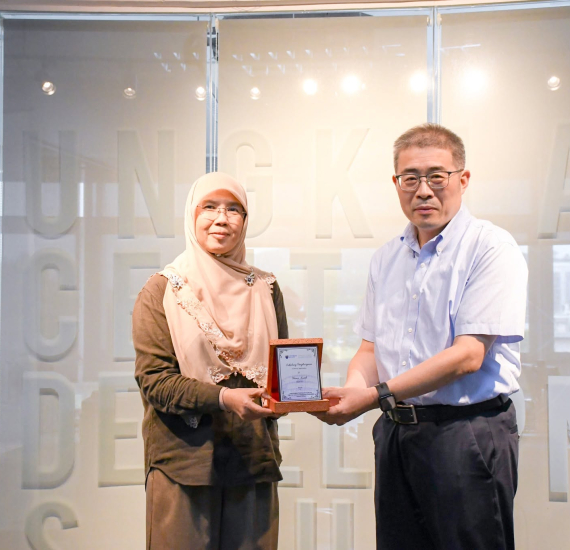 Kunjungan Hormat Daripada Delegasi Universiti Nanjing, China