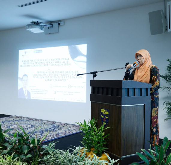 Majlis Pertukaran Mou Antara UAC Dan LZS