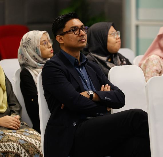 Majlis Pertukaran Mou Antara UAC Dan LZS