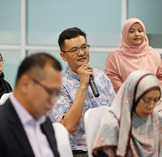 Majlis Pertukaran Mou Antara UAC Dan LZS