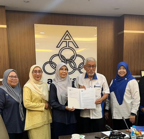 Kunjungan Hormat UAC ke ANGKASA