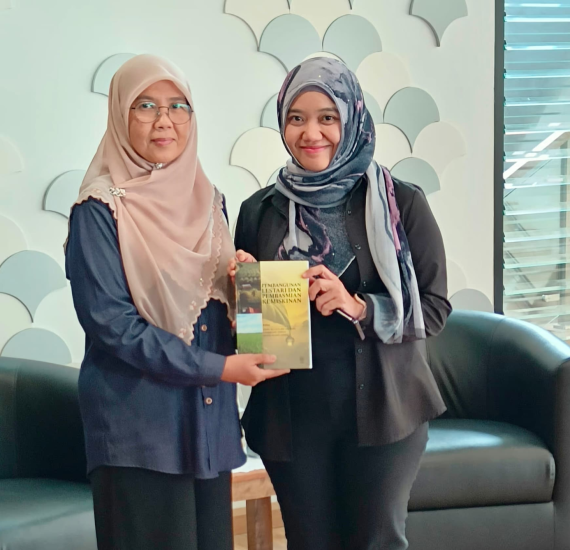 BEDAH BUKU