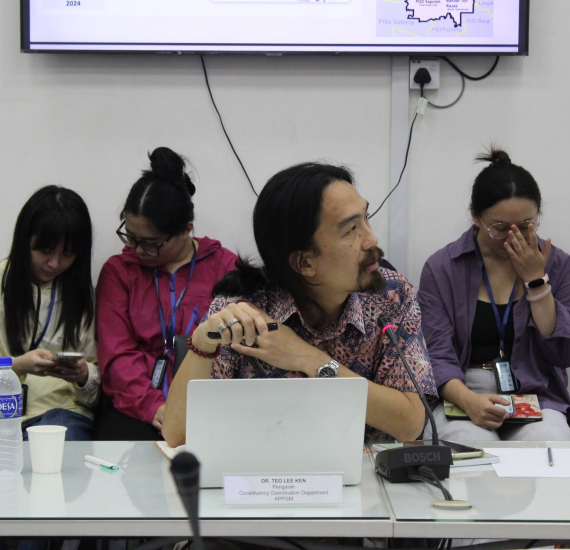 Forum bertajuk "Socioeconomic Status Among Urban Chinese B40 in Kepong”