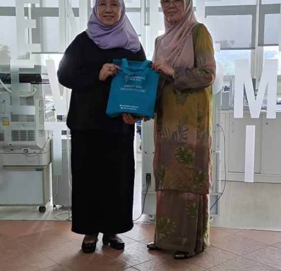 Sesi perbincangan bersama Angkatan Koperasi Kebangsaan Malaysia Berhad (Angkasa)