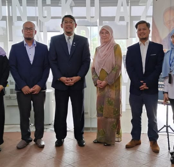 Sesi perbincangan bersama Angkatan Koperasi Kebangsaan Malaysia Berhad (Angkasa)